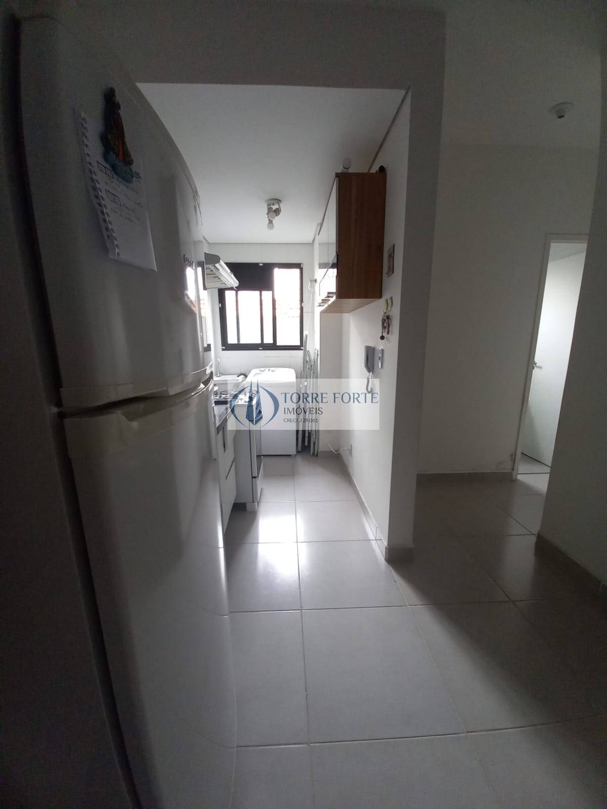 Apartamento à venda com 2 quartos, 58m² - Foto 7