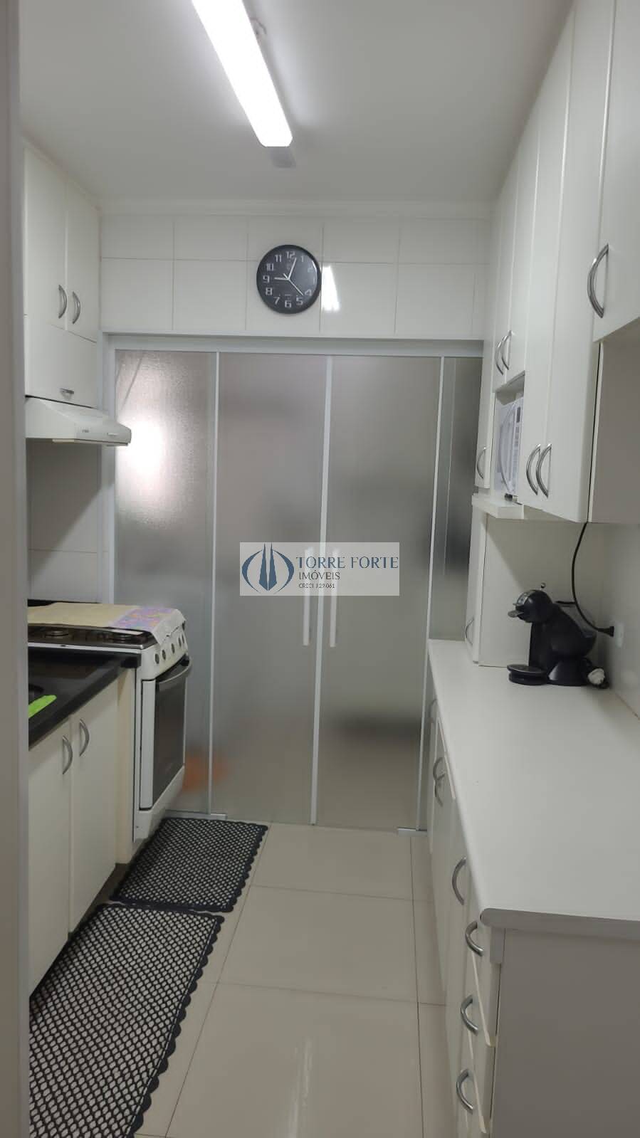 Apartamento à venda com 3 quartos, 76m² - Foto 6