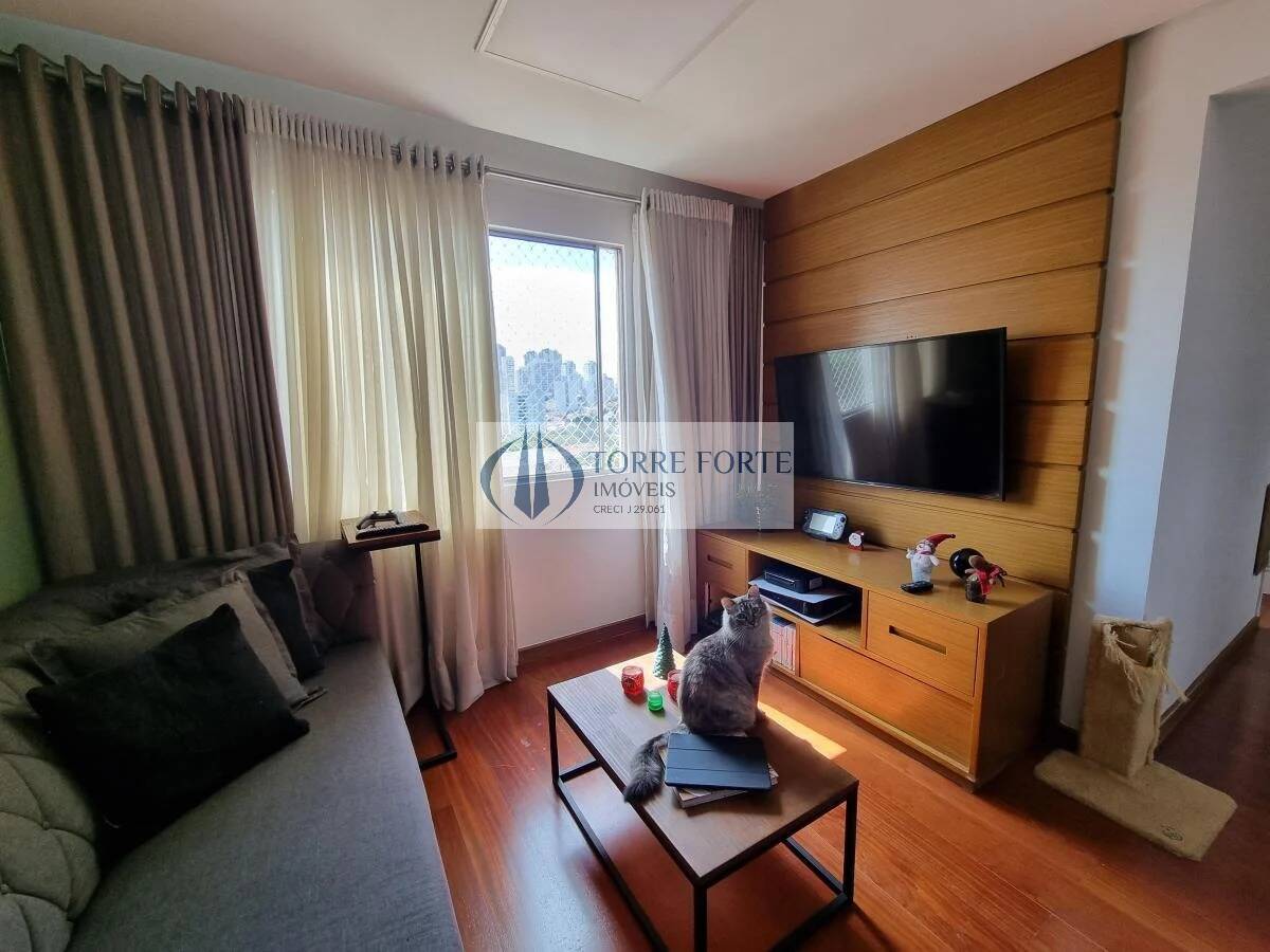 Apartamento à venda com 2 quartos, 62m² - Foto 4