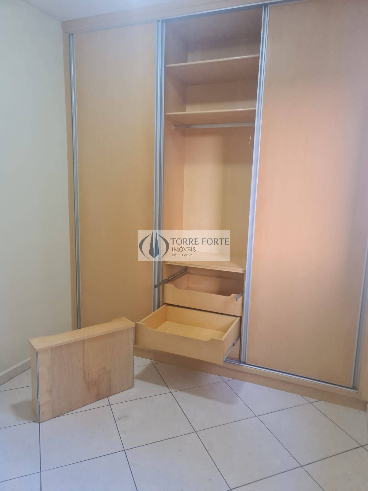 Apartamento à venda com 3 quartos, 64m² - Foto 10