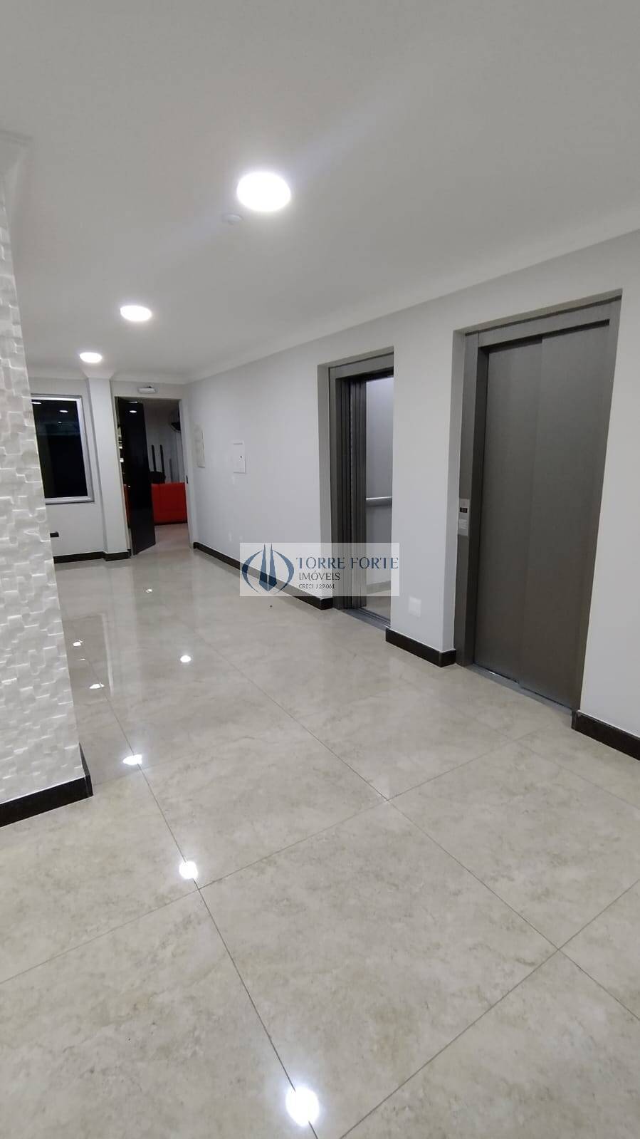 Apartamento à venda com 3 quartos, 61m² - Foto 12