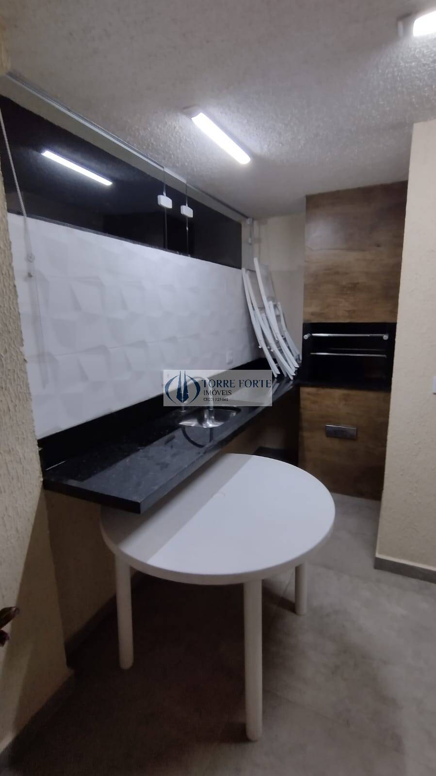 Apartamento à venda com 3 quartos, 61m² - Foto 16