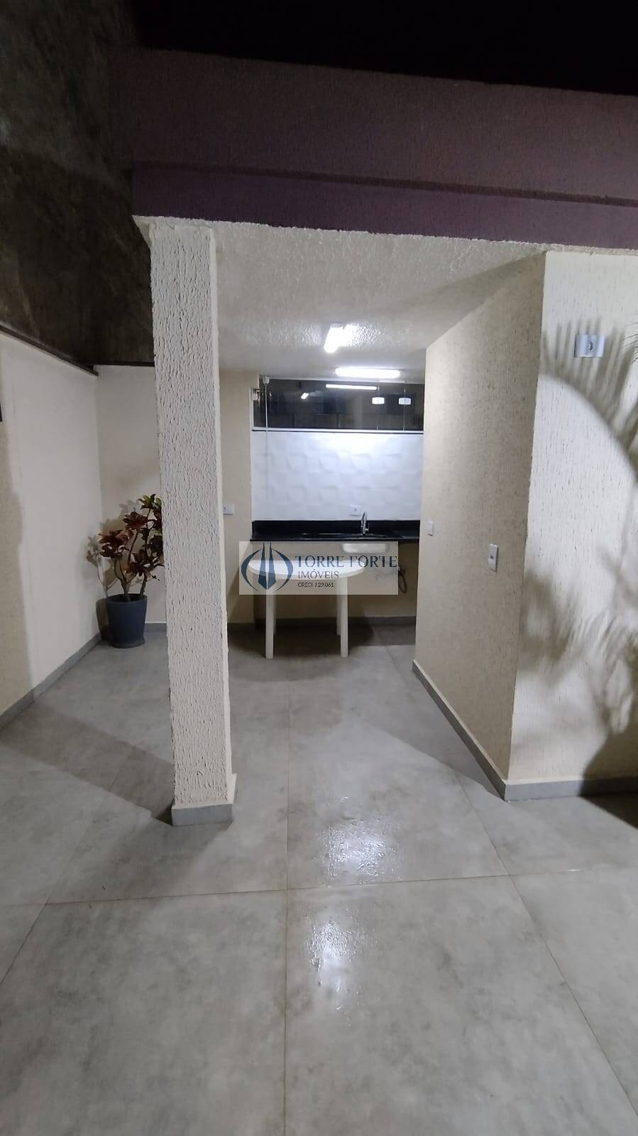 Apartamento à venda com 3 quartos, 61m² - Foto 15