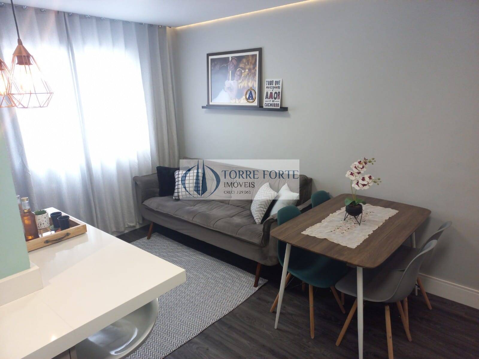 Apartamento à venda com 2 quartos, 48m² - Foto 2