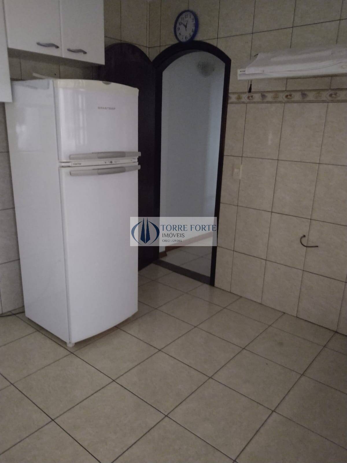 Casa à venda com 3 quartos, 230m² - Foto 27