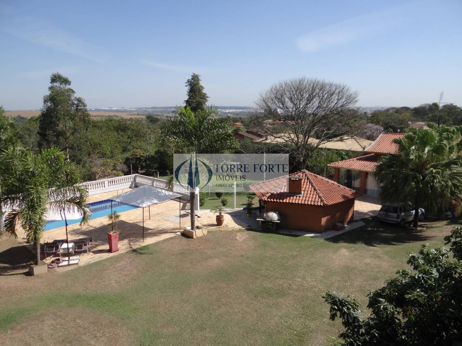 Fazenda à venda com 4 quartos, 3000m² - Foto 1