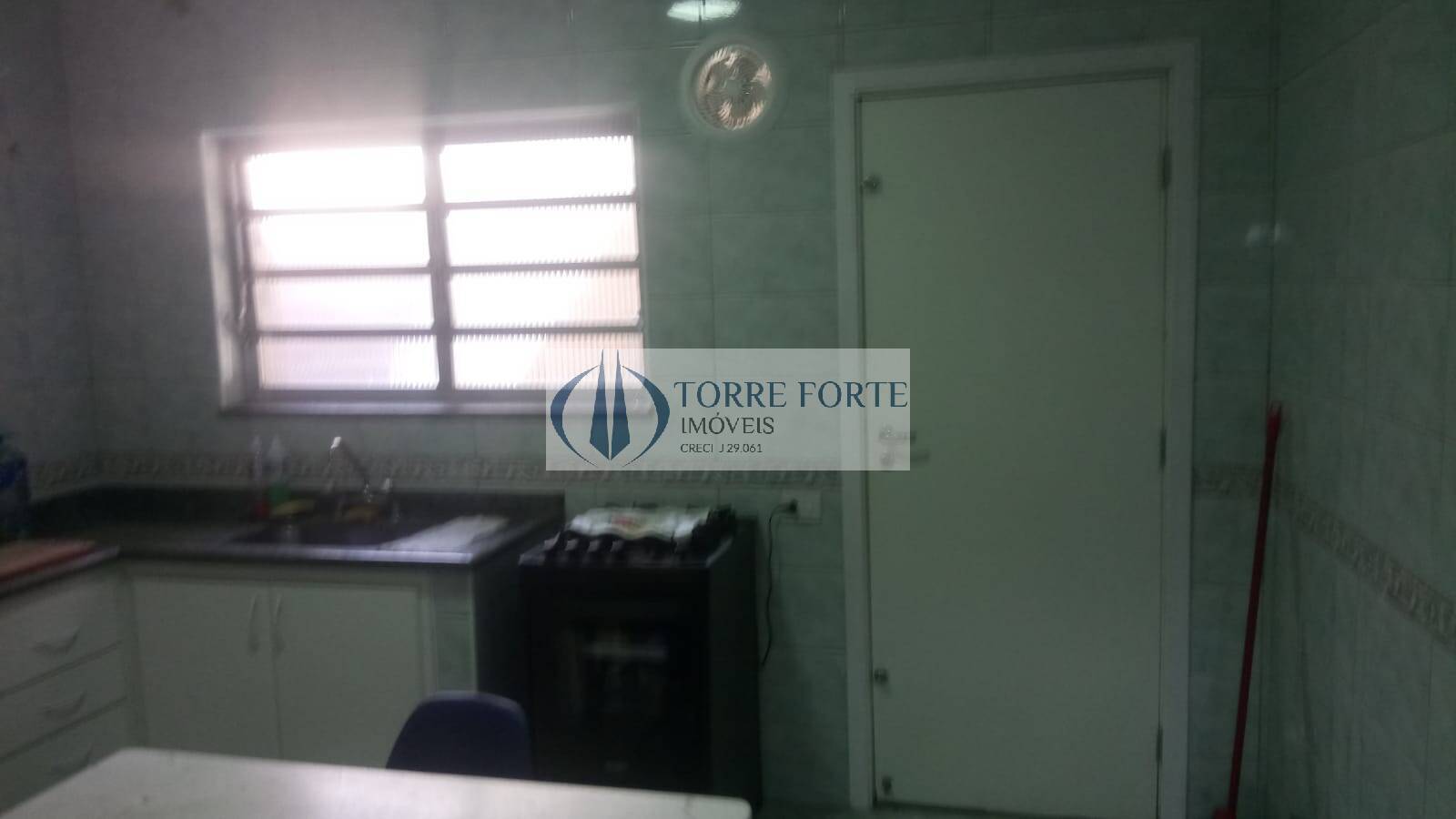 Sobrado à venda com 2 quartos, 120m² - Foto 25