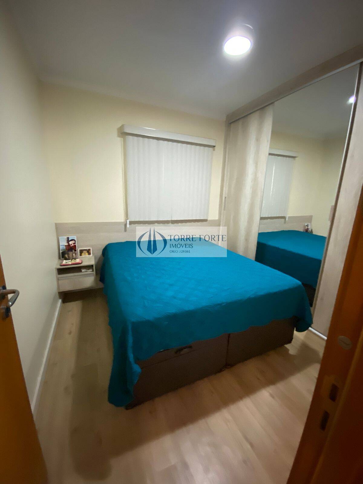 Apartamento à venda com 2 quartos, 63m² - Foto 24