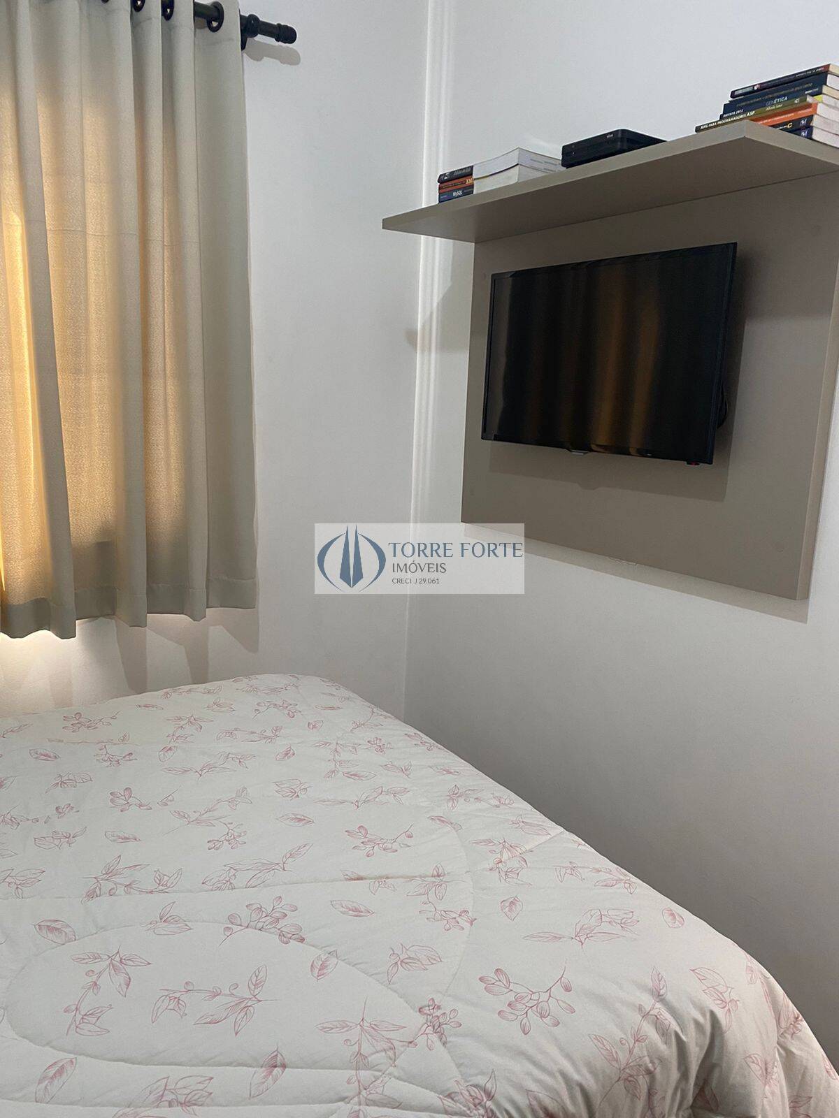 Apartamento à venda com 1 quarto, 33m² - Foto 4