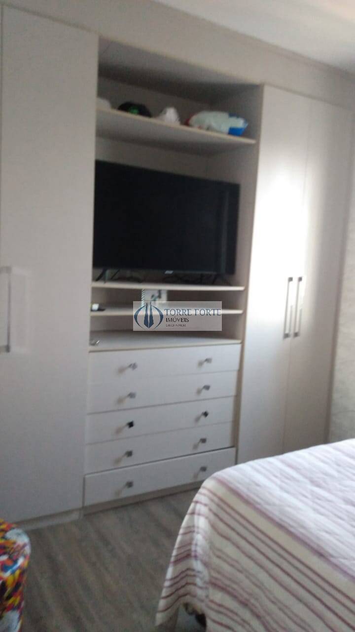 Apartamento à venda com 3 quartos, 76m² - Foto 22