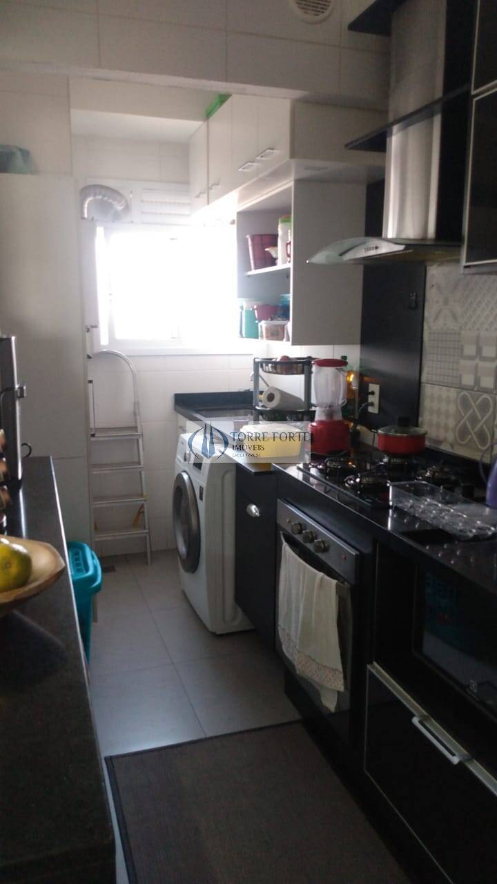 Apartamento à venda com 3 quartos, 76m² - Foto 27