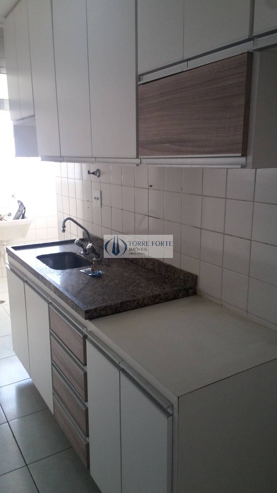 Apartamento à venda com 3 quartos, 70m² - Foto 7