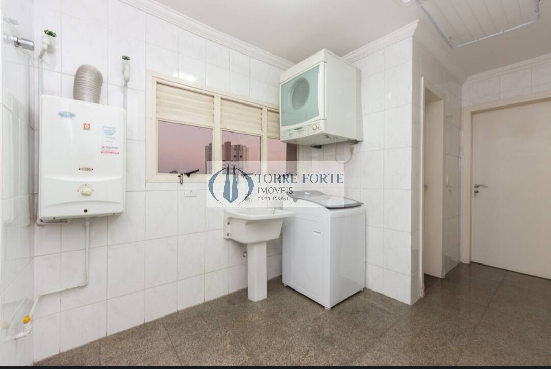 Apartamento à venda com 4 quartos, 141m² - Foto 15