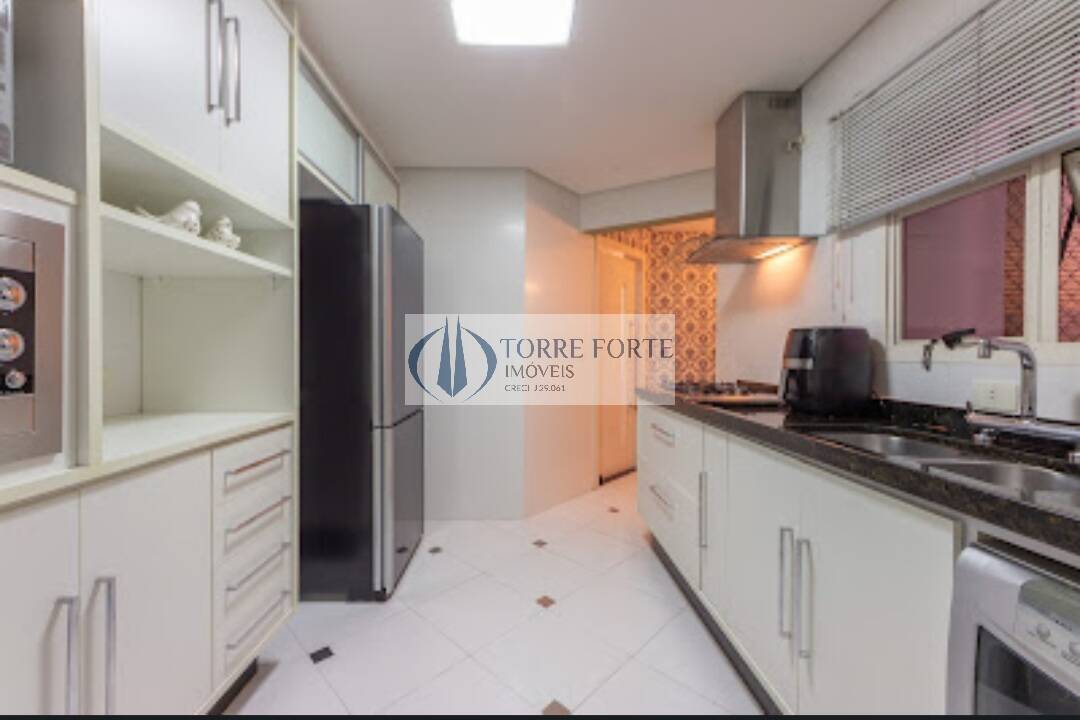 Apartamento à venda com 4 quartos, 141m² - Foto 14