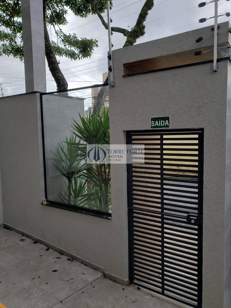 Cobertura à venda com 2 quartos, 100m² - Foto 1