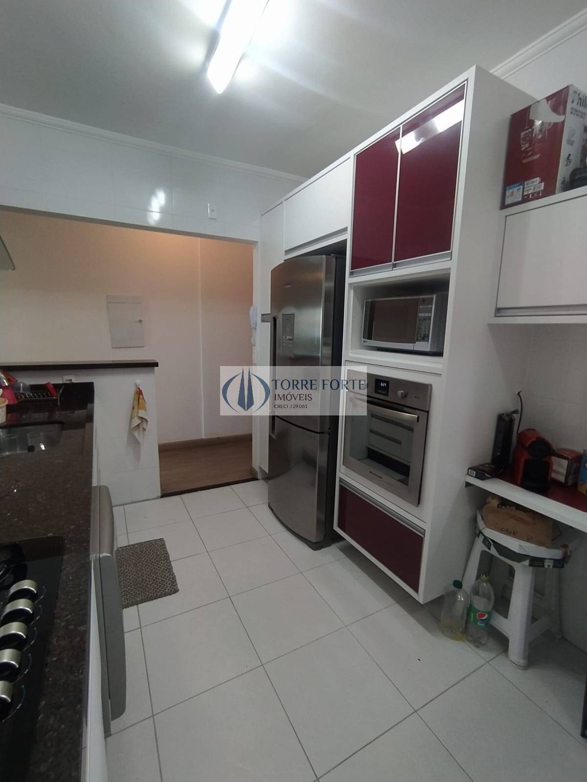 Apartamento à venda com 3 quartos, 84m² - Foto 8