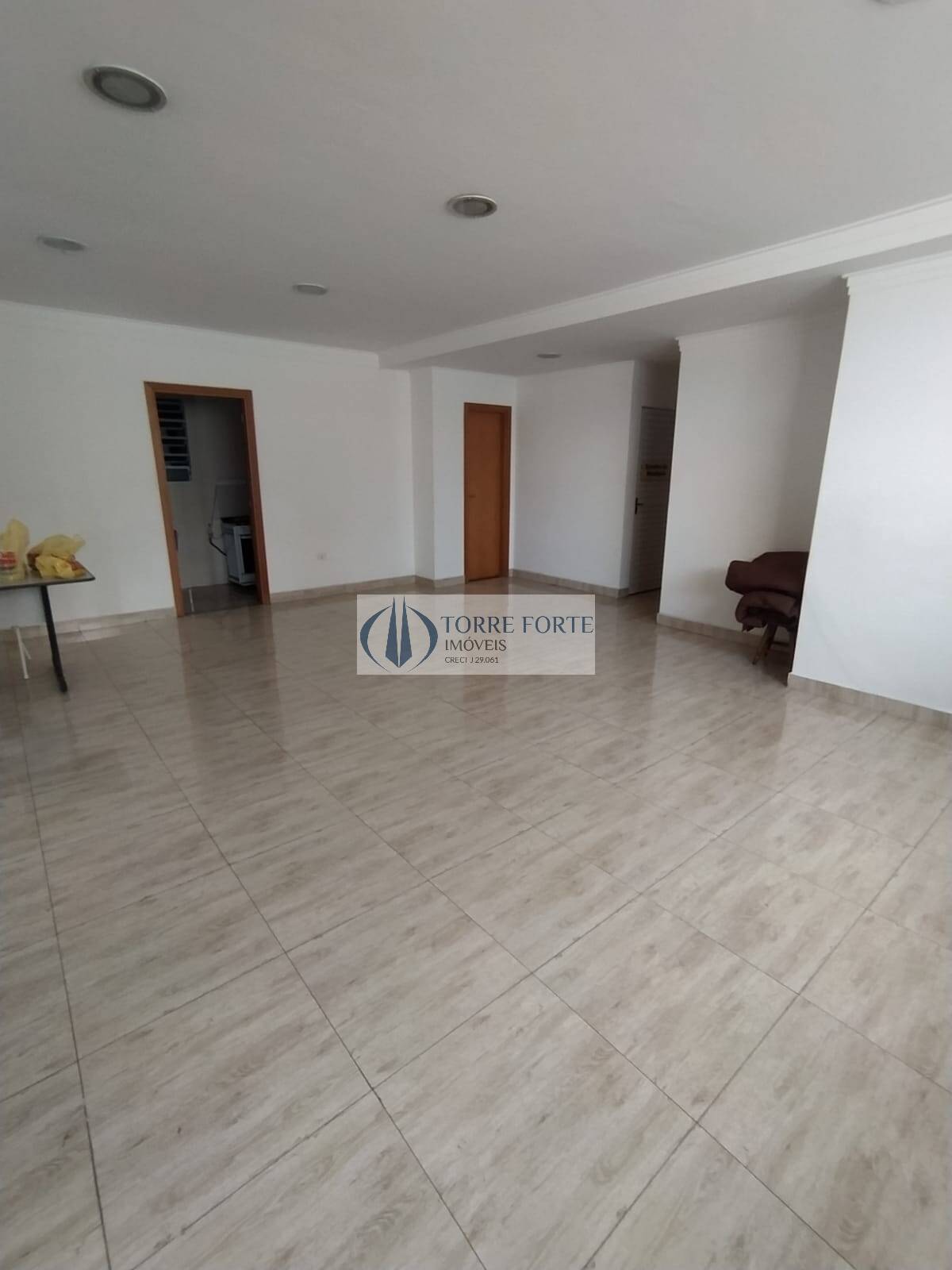 Apartamento à venda com 3 quartos, 84m² - Foto 23