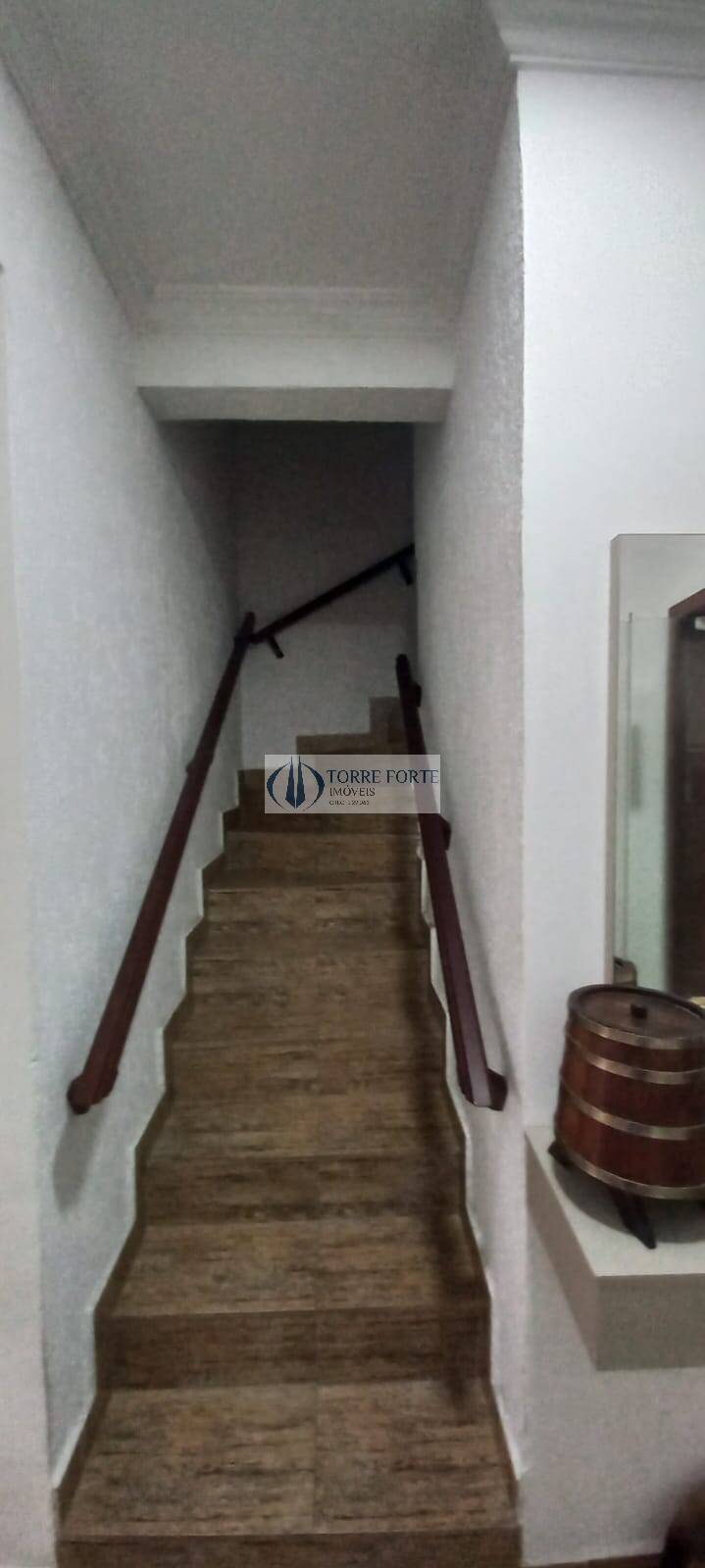 Sobrado à venda com 3 quartos, 200m² - Foto 26