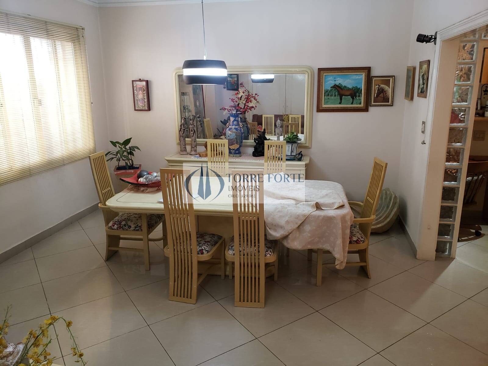 Apartamento à venda com 3 quartos, 269m² - Foto 4