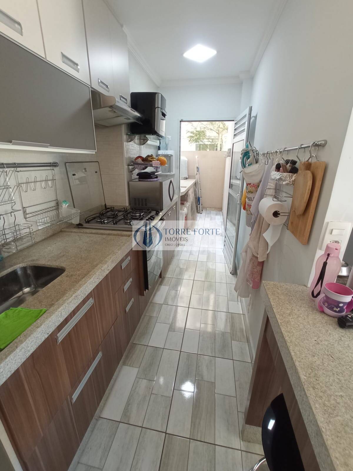 Apartamento à venda com 2 quartos, 72m² - Foto 5