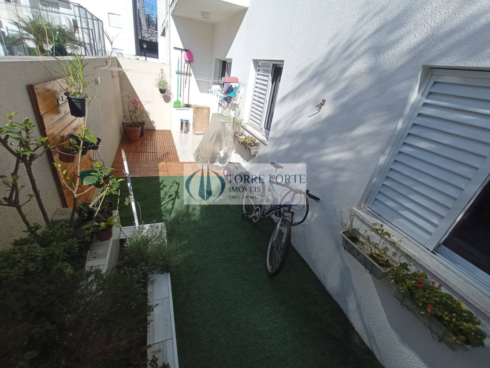 Apartamento à venda com 2 quartos, 72m² - Foto 17