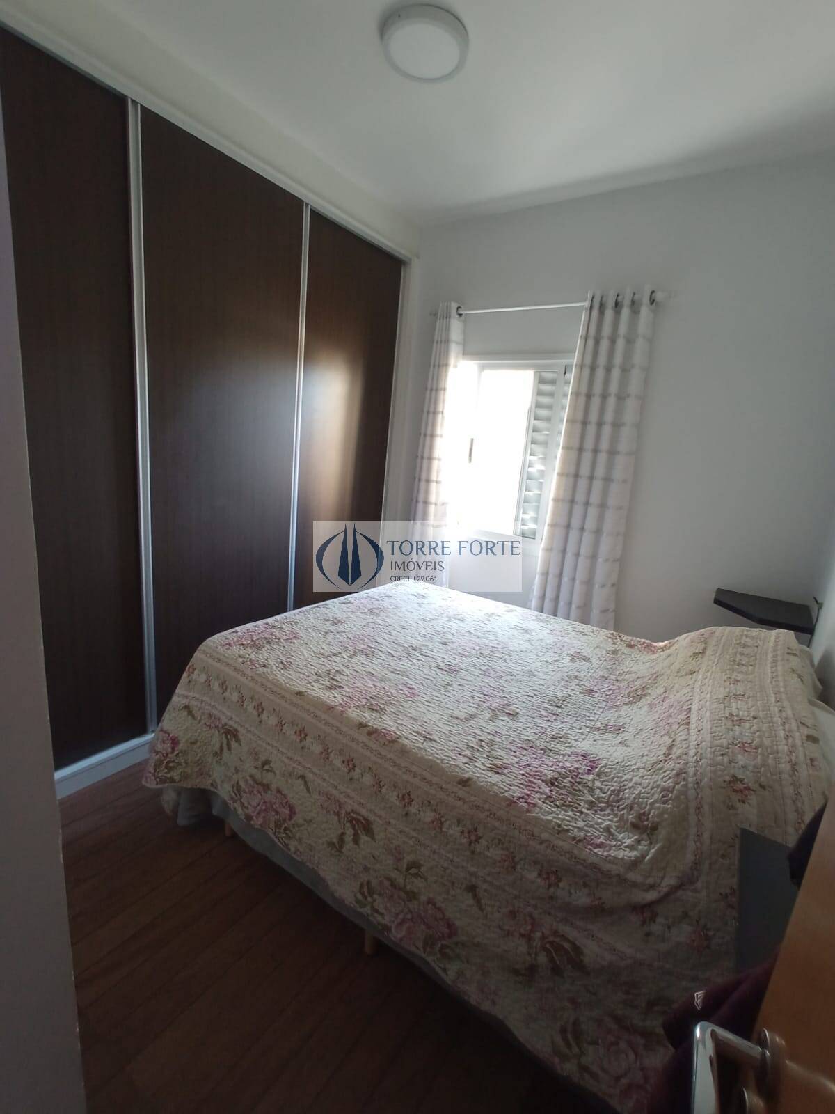 Apartamento à venda com 2 quartos, 72m² - Foto 10