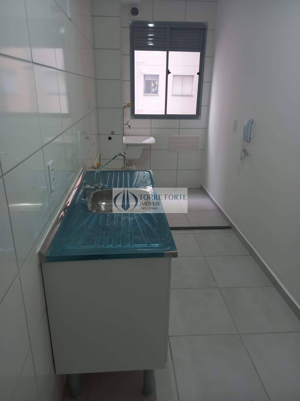 Apartamento à venda com 2 quartos, 44m² - Foto 8