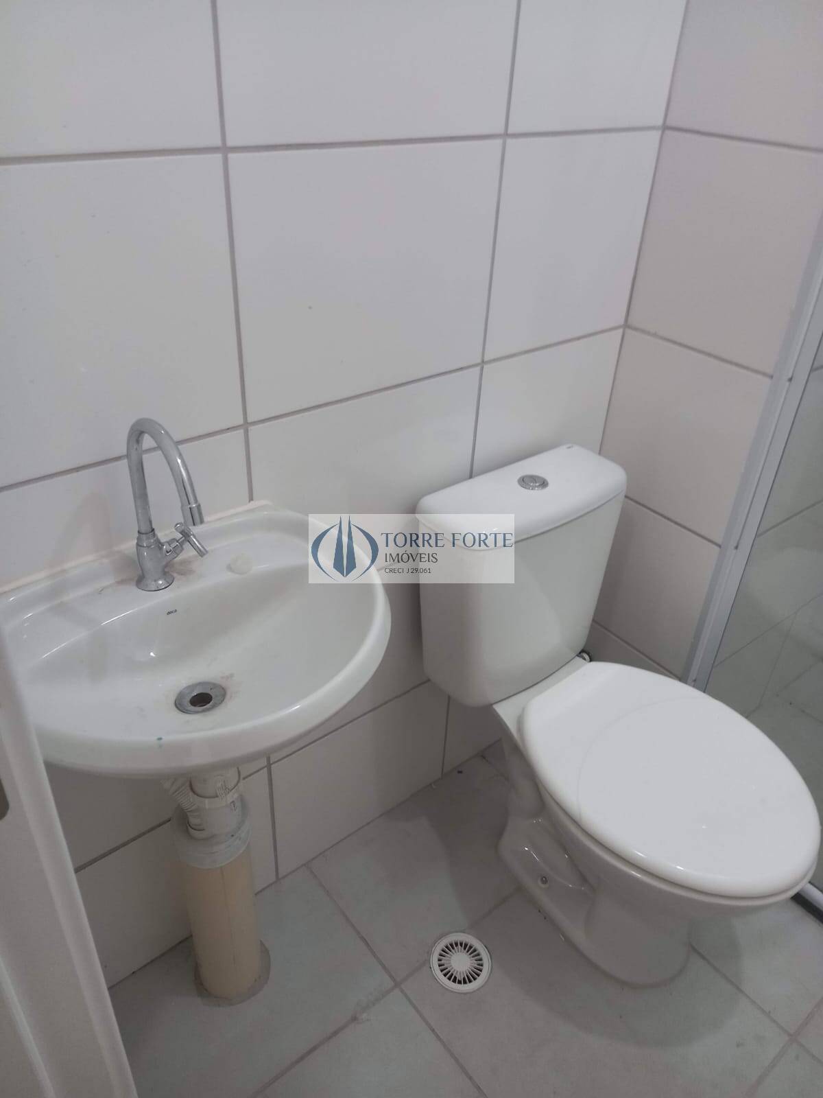 Apartamento à venda com 2 quartos, 44m² - Foto 12