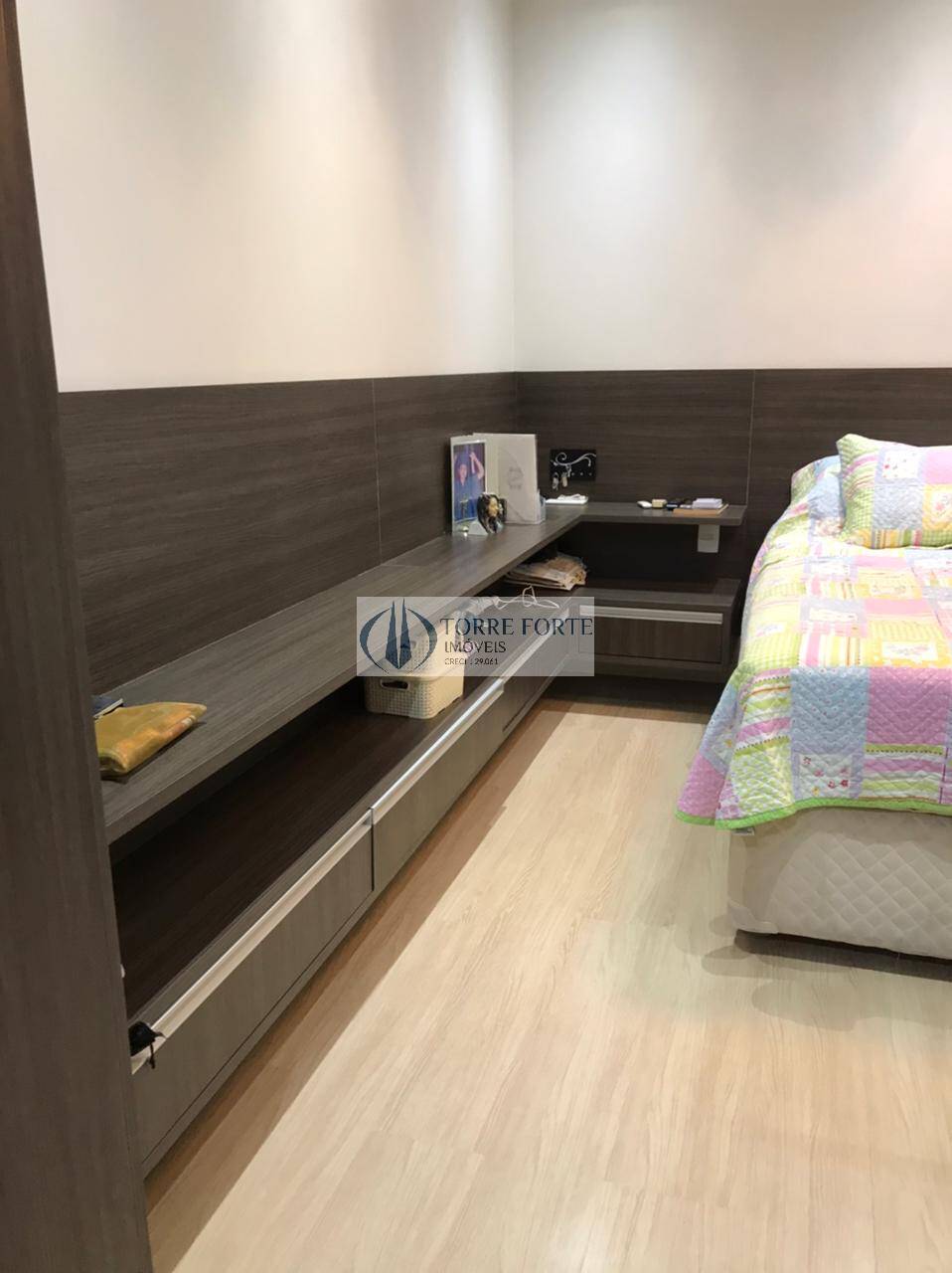 Apartamento à venda com 3 quartos, 151m² - Foto 10