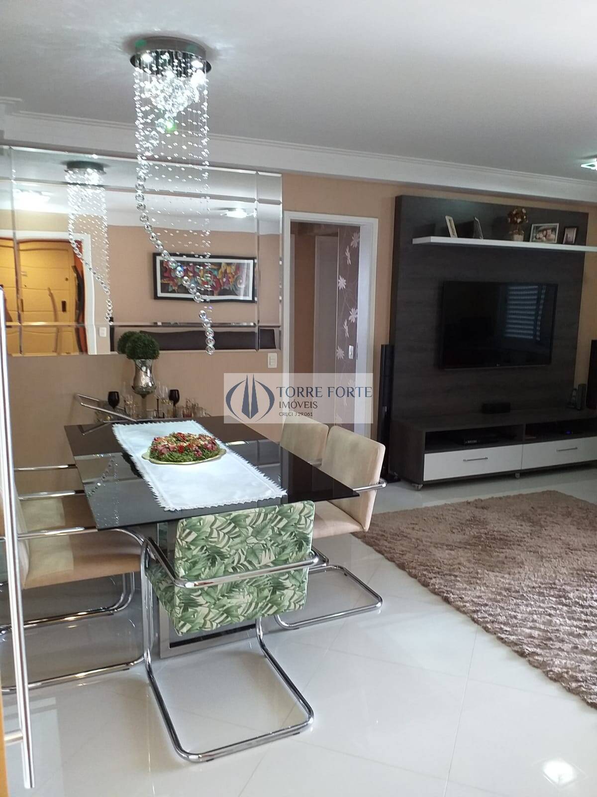 Apartamento à venda com 3 quartos, 107m² - Foto 5