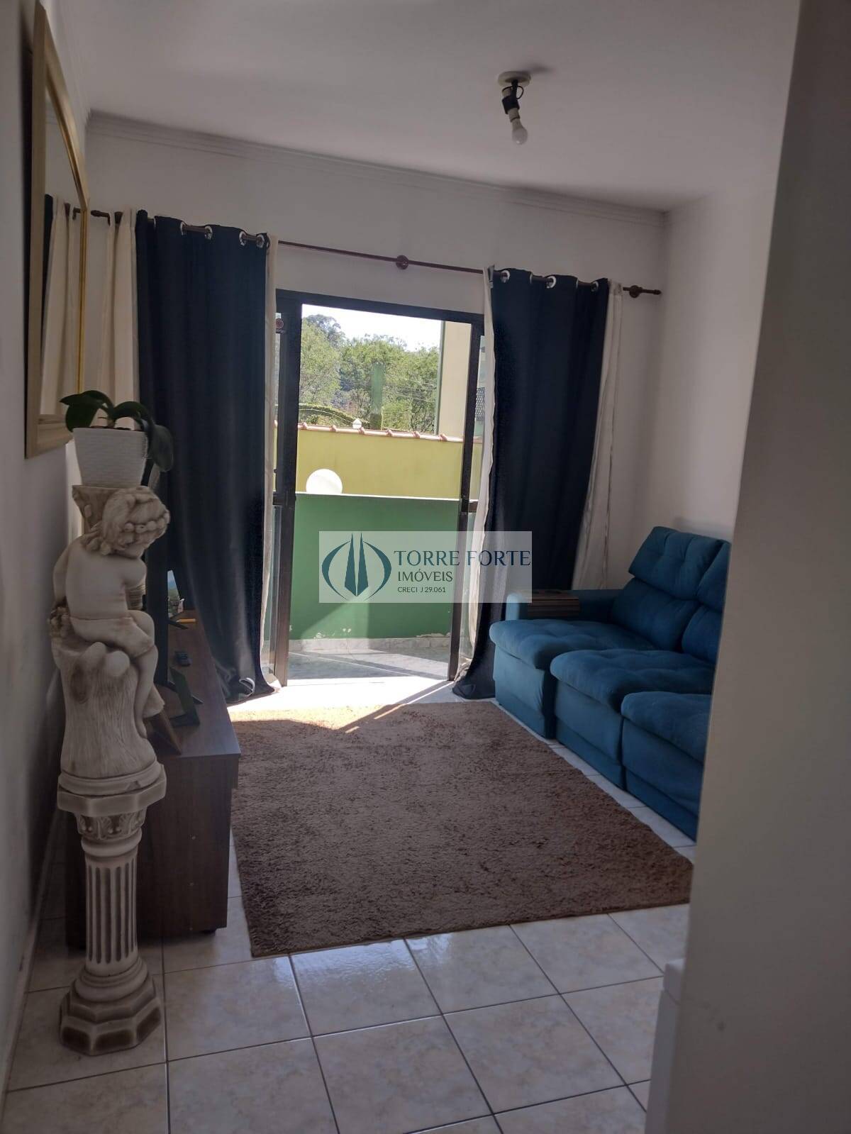 Apartamento à venda com 2 quartos, 81m² - Foto 1