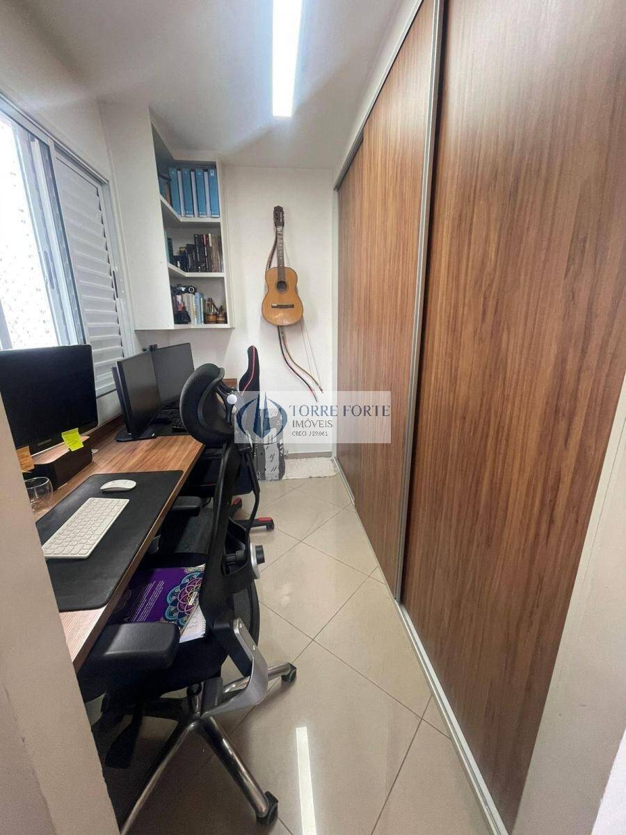 Apartamento à venda com 3 quartos, 60m² - Foto 19