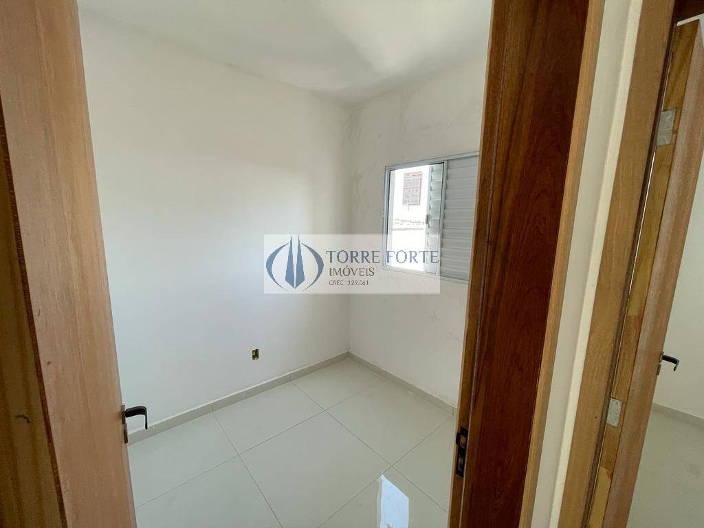 Apartamento à venda com 2 quartos, 38m² - Foto 17