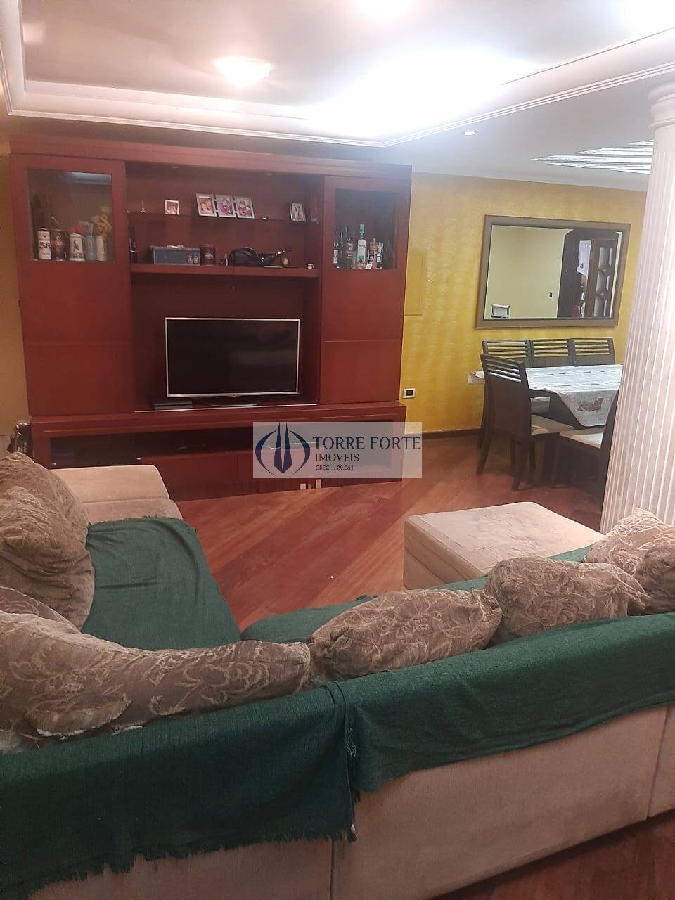 Sobrado à venda com 3 quartos, 240m² - Foto 2