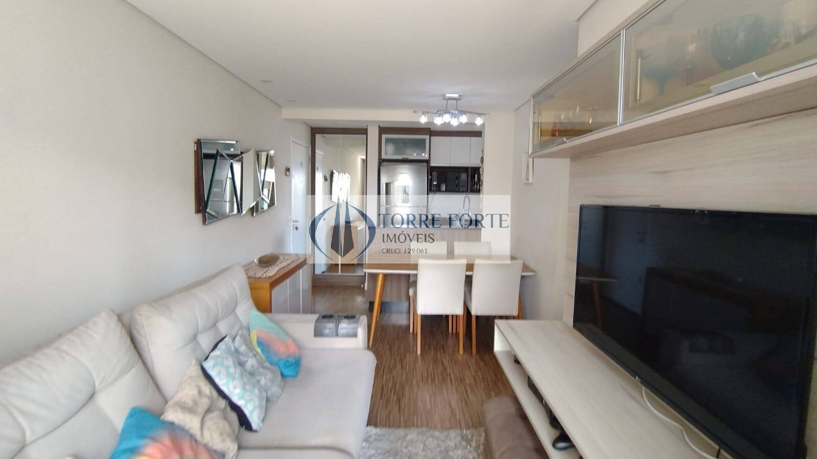 Apartamento à venda com 2 quartos, 53m² - Foto 4