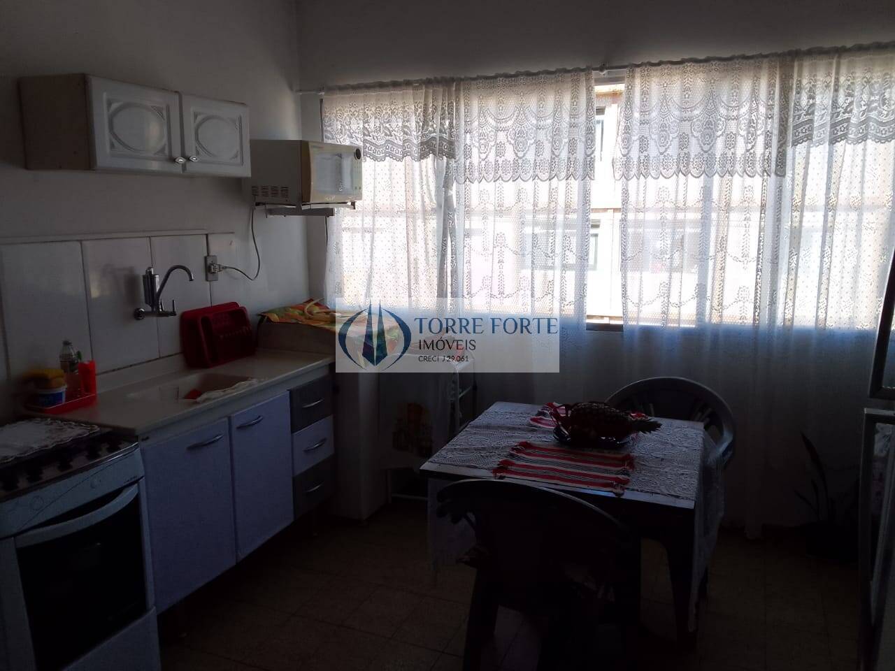 Apartamento à venda com 1 quarto, 40m² - Foto 5