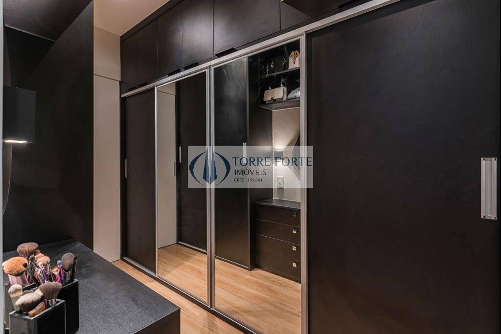 Apartamento à venda com 3 quartos, 150m² - Foto 14