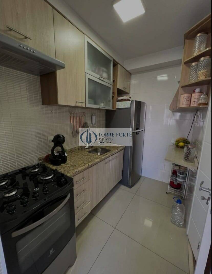 Apartamento à venda com 2 quartos, 45m² - Foto 7