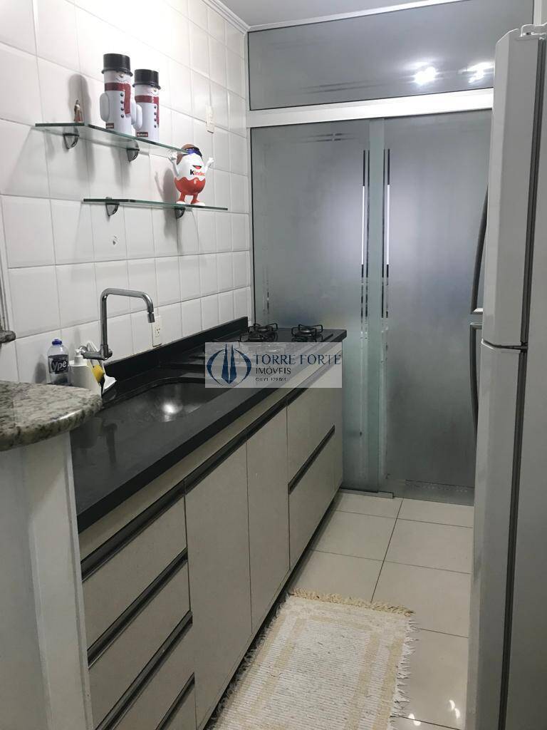 Apartamento à venda com 3 quartos, 64m² - Foto 10