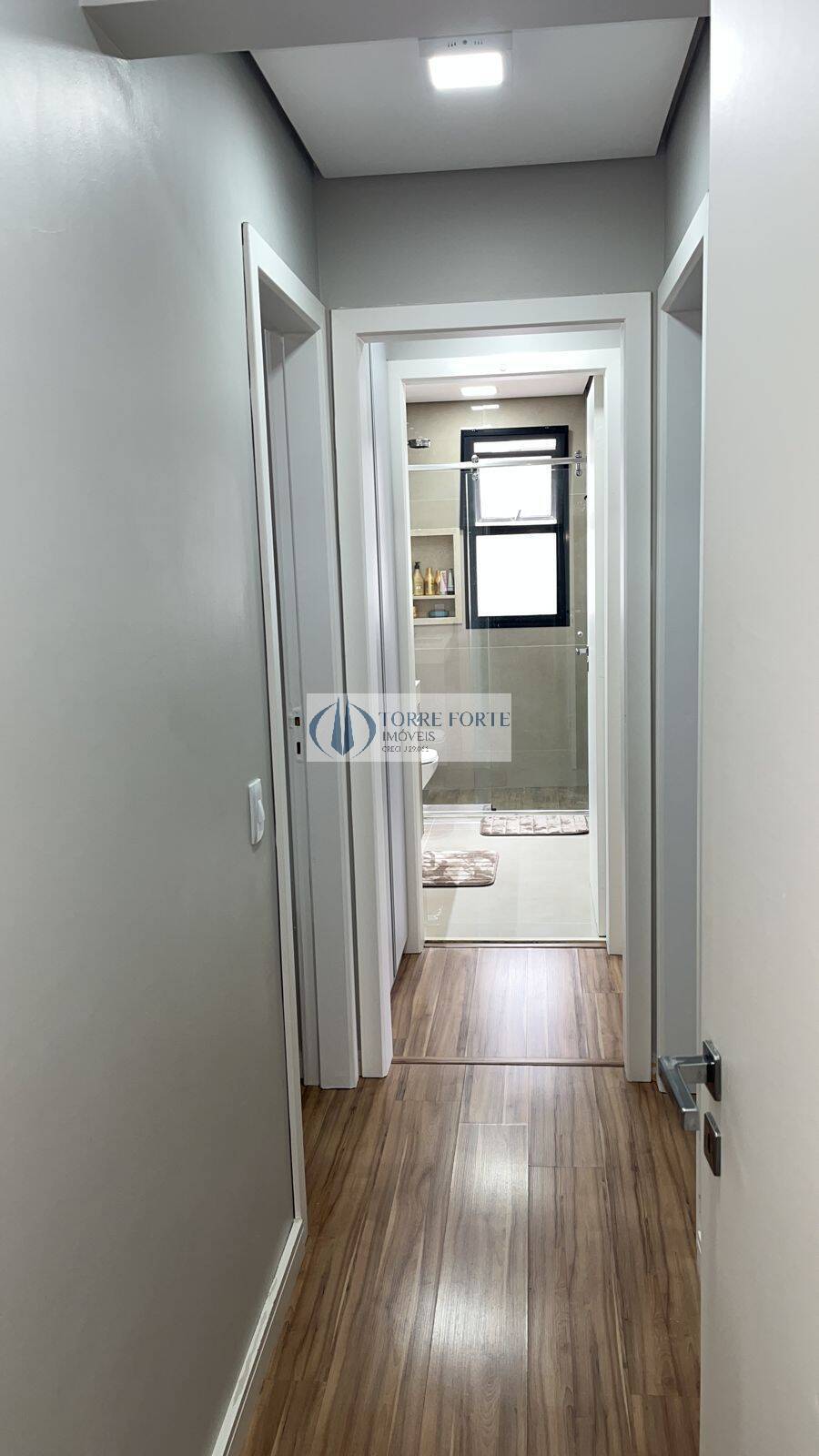 Apartamento à venda com 3 quartos, 125m² - Foto 27