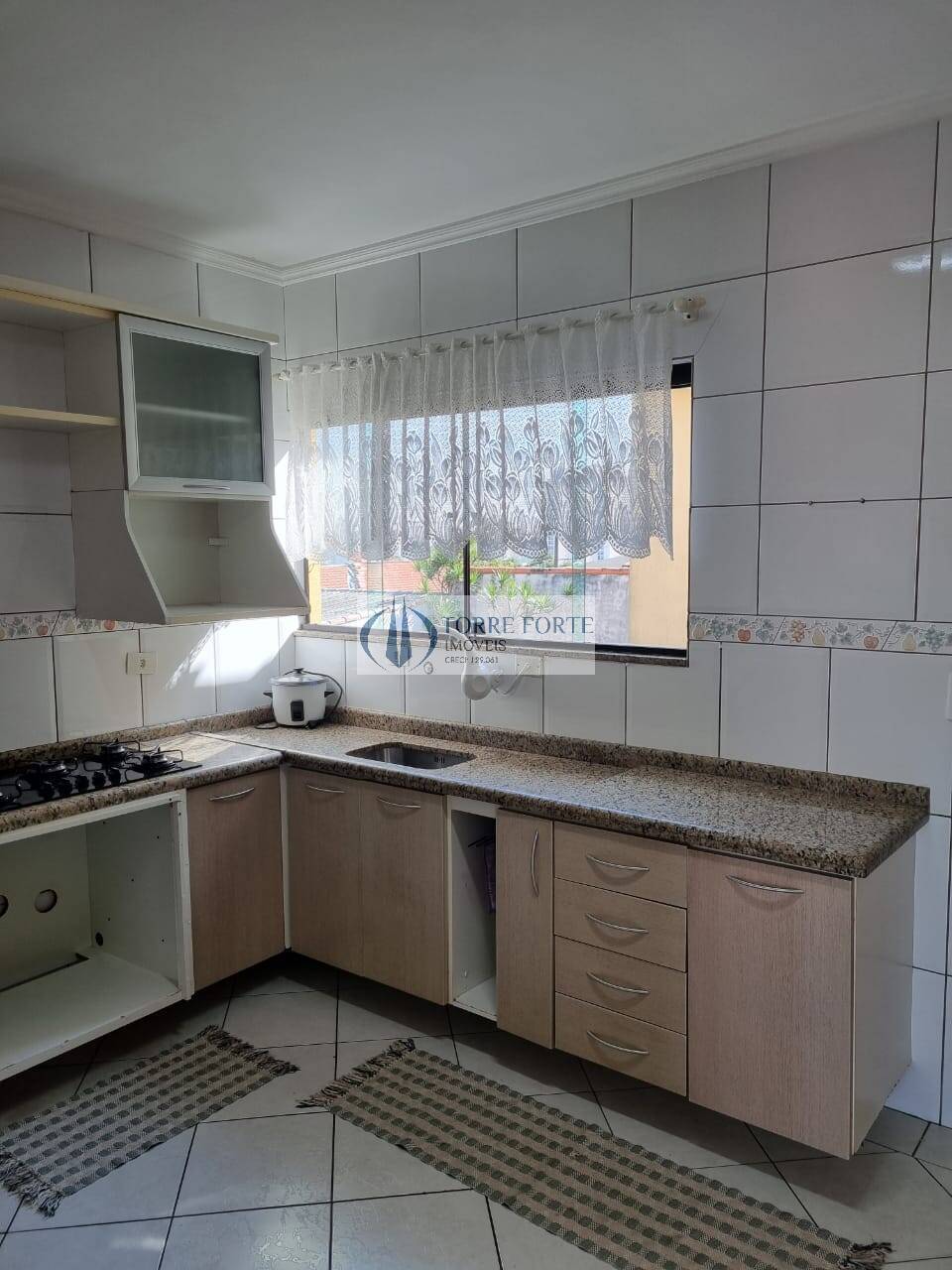 Apartamento à venda com 3 quartos, 94m² - Foto 3