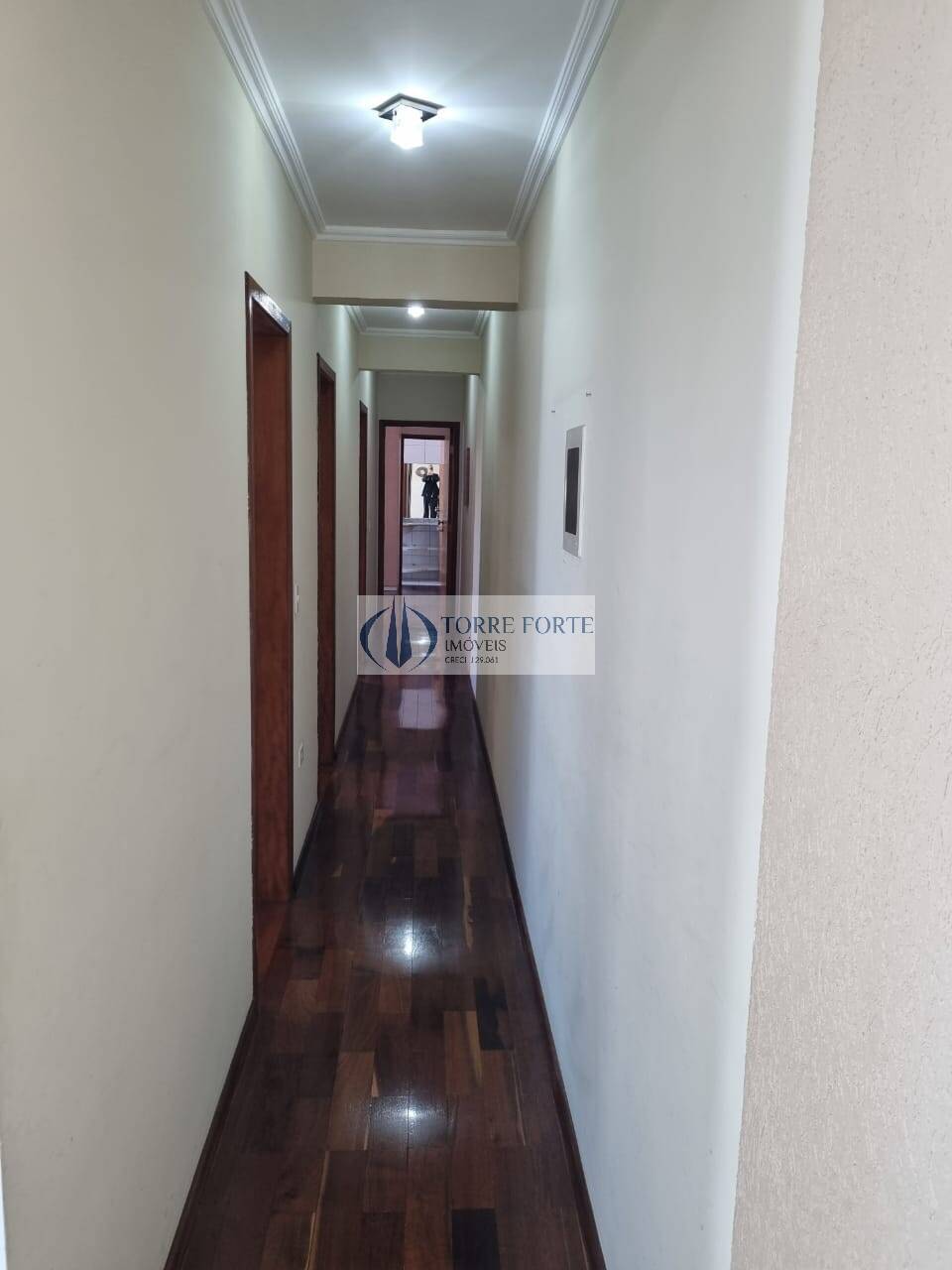 Apartamento à venda com 3 quartos, 94m² - Foto 4