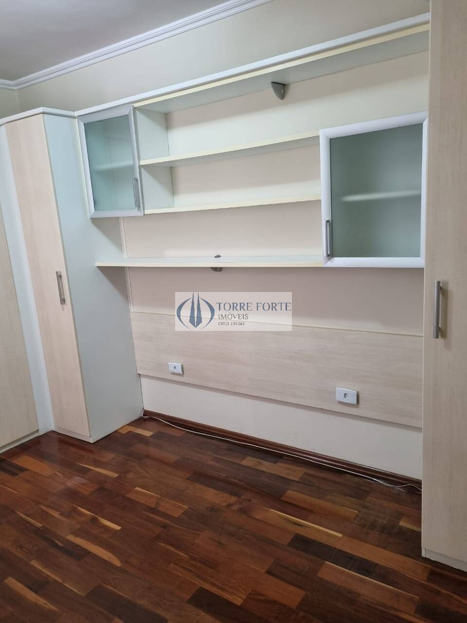 Apartamento à venda com 3 quartos, 94m² - Foto 8