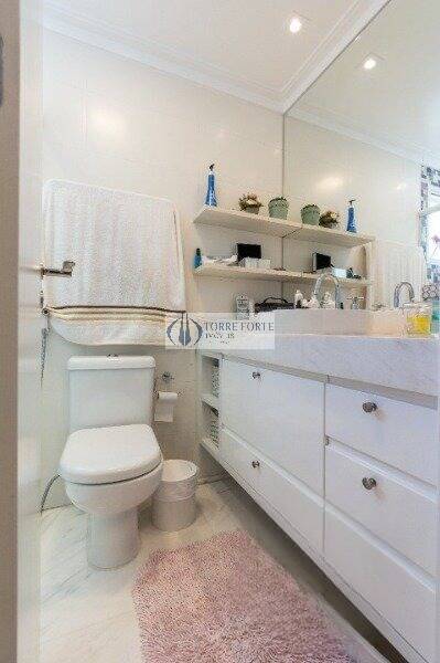 Apartamento à venda com 4 quartos, 280m² - Foto 2