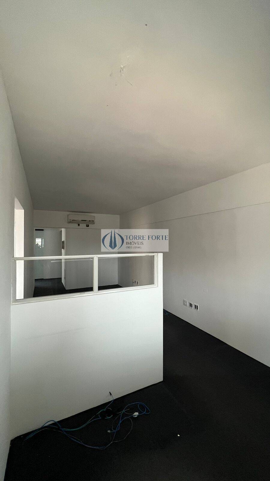 Conjunto Comercial-Sala à venda e aluguel, 72m² - Foto 14