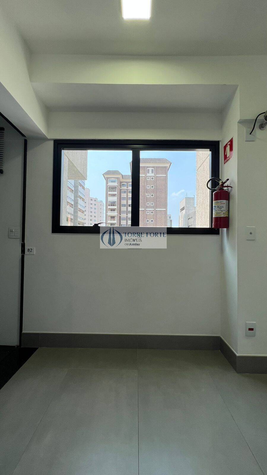 Conjunto Comercial-Sala à venda e aluguel, 72m² - Foto 21