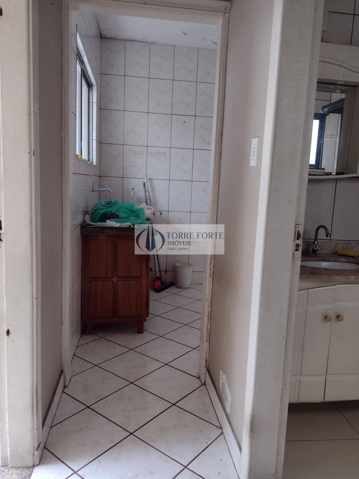 Apartamento à venda com 2 quartos, 63m² - Foto 10