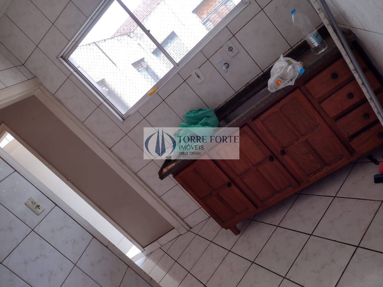 Apartamento à venda com 2 quartos, 63m² - Foto 18