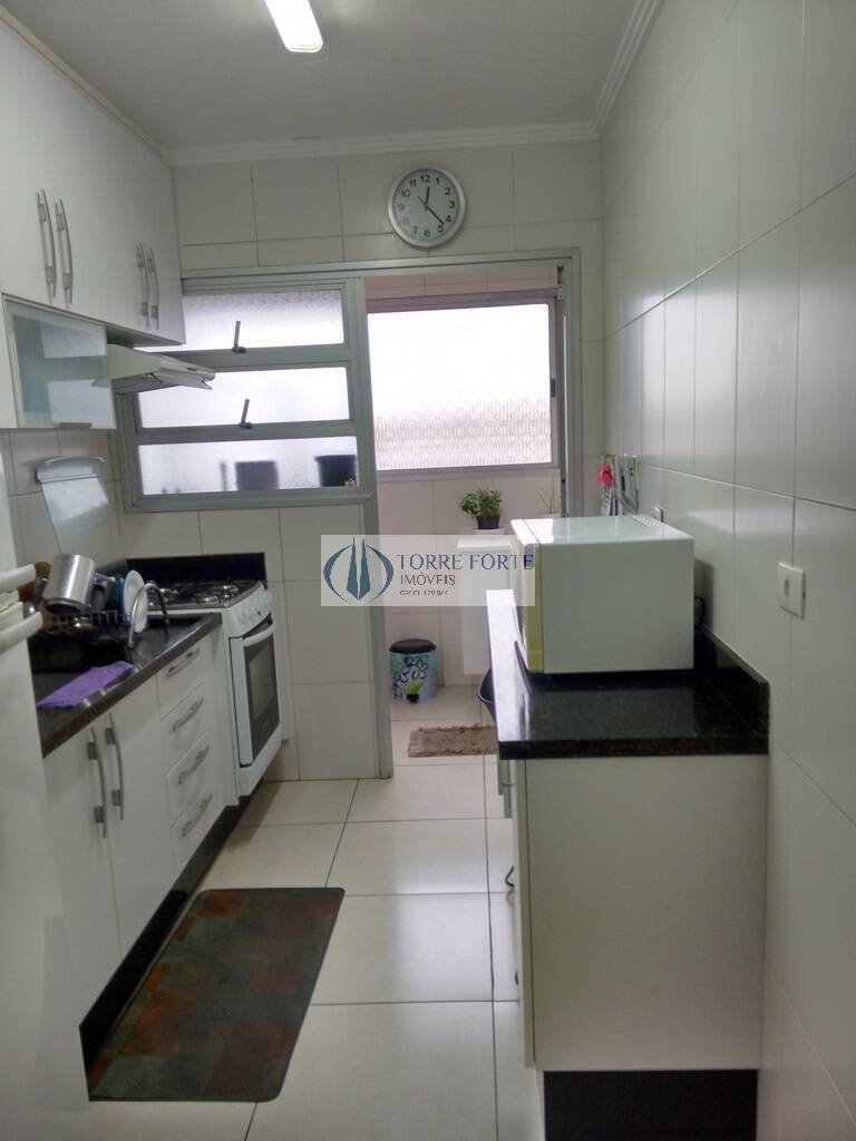 Apartamento à venda com 2 quartos, 58m² - Foto 15