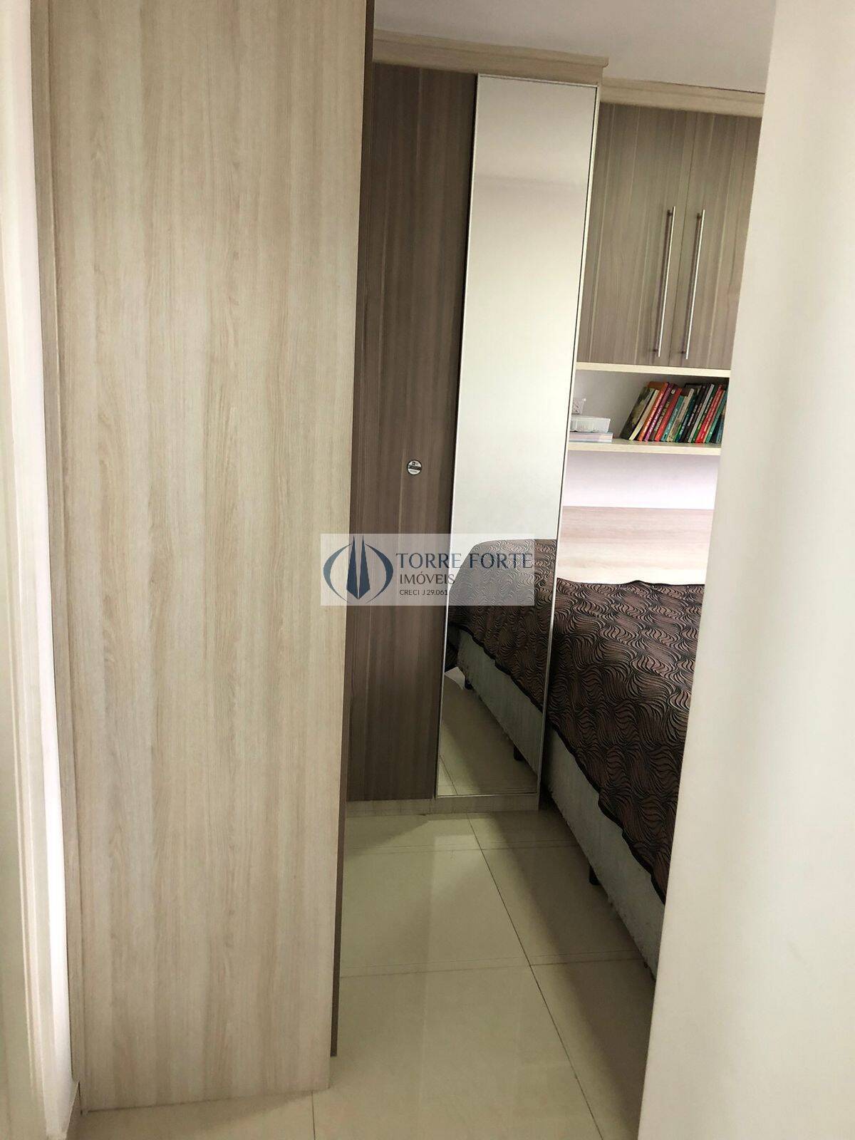 Apartamento à venda com 2 quartos, 60m² - Foto 9